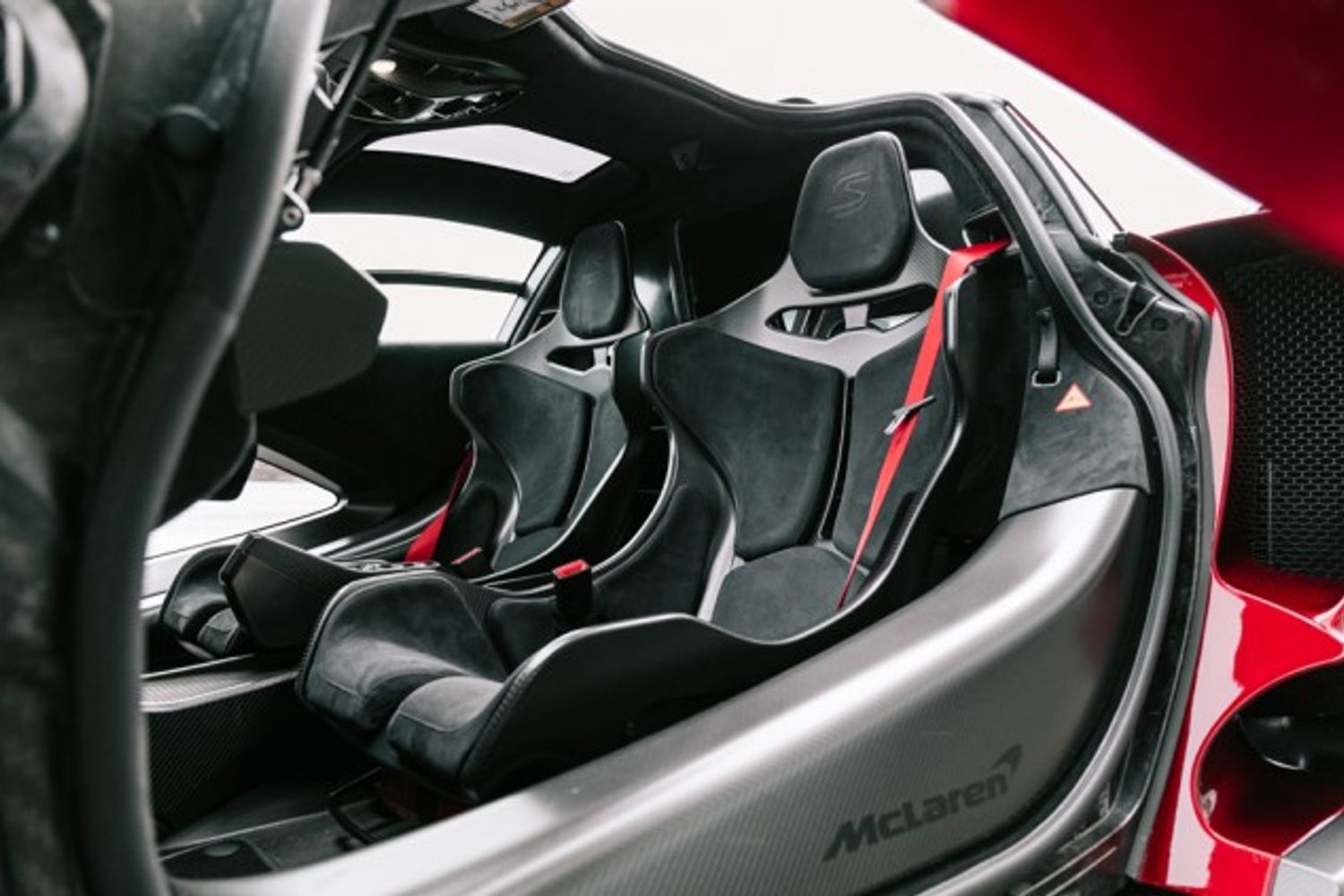 MCLAREN SENNA V8 SSG COUPE 4.0 V8 SSG 2DR SEMI AUTOMATIC