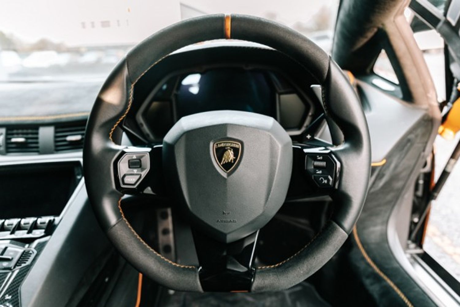 LAMBORGHINI AVENTADOR COUPE 6.5 LP 770-4 SVJ 2DR SEMI AUTOMATIC