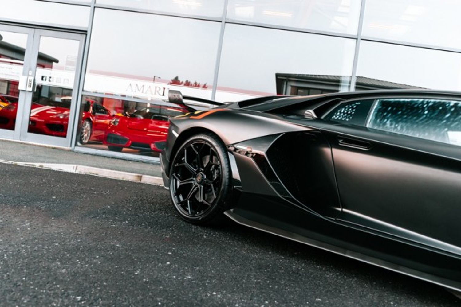 LAMBORGHINI AVENTADOR COUPE 6.5 LP 770-4 SVJ 2DR SEMI AUTOMATIC