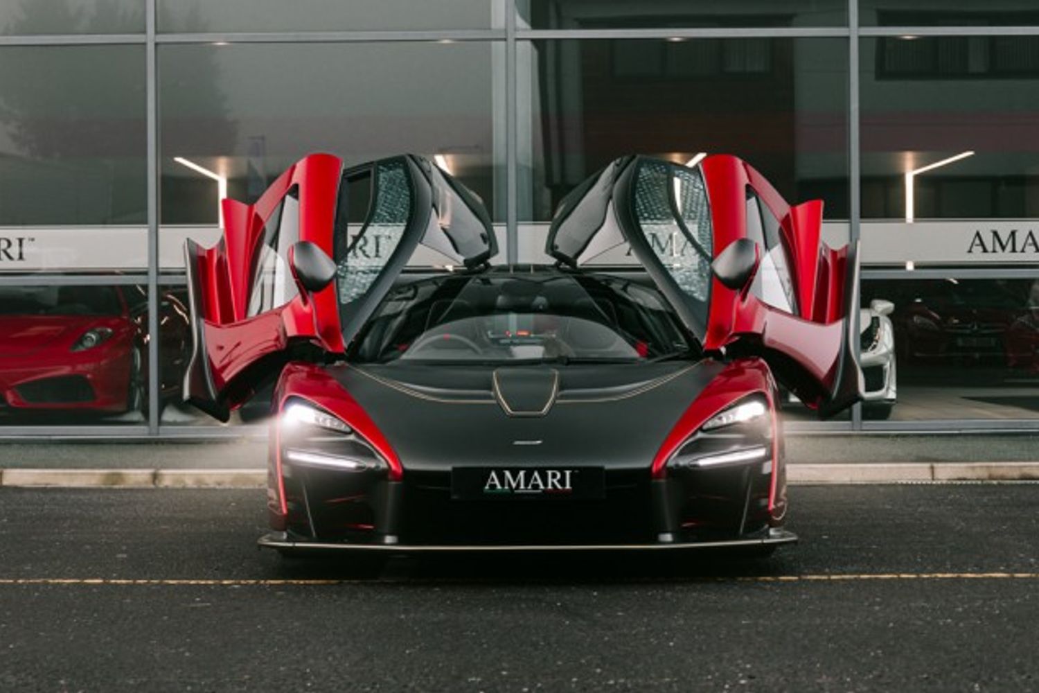 MCLAREN SENNA V8 SSG COUPE 4.0 V8 SSG 2DR SEMI AUTOMATIC