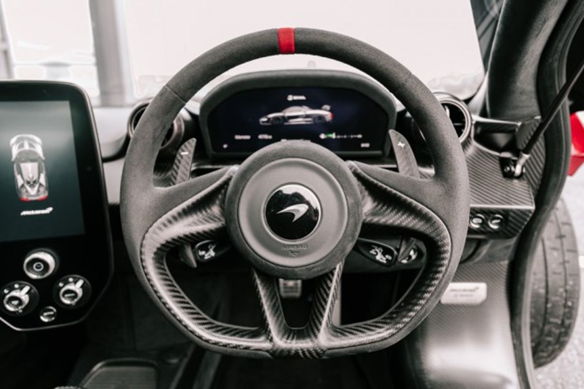 MCLAREN SENNA V8 SSG COUPE 4.0 V8 SSG 2DR SEMI AUTOMATIC