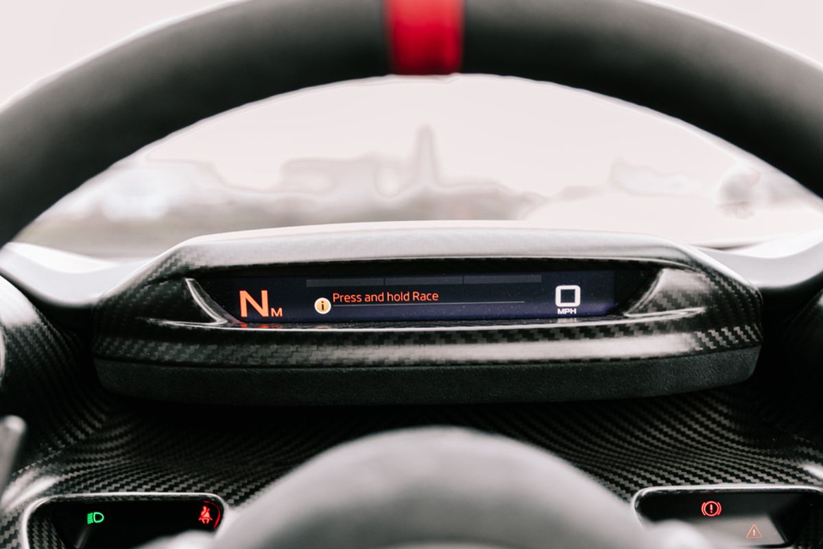 MCLAREN SENNA V8 SSG COUPE 4.0 V8 SSG 2DR SEMI AUTOMATIC