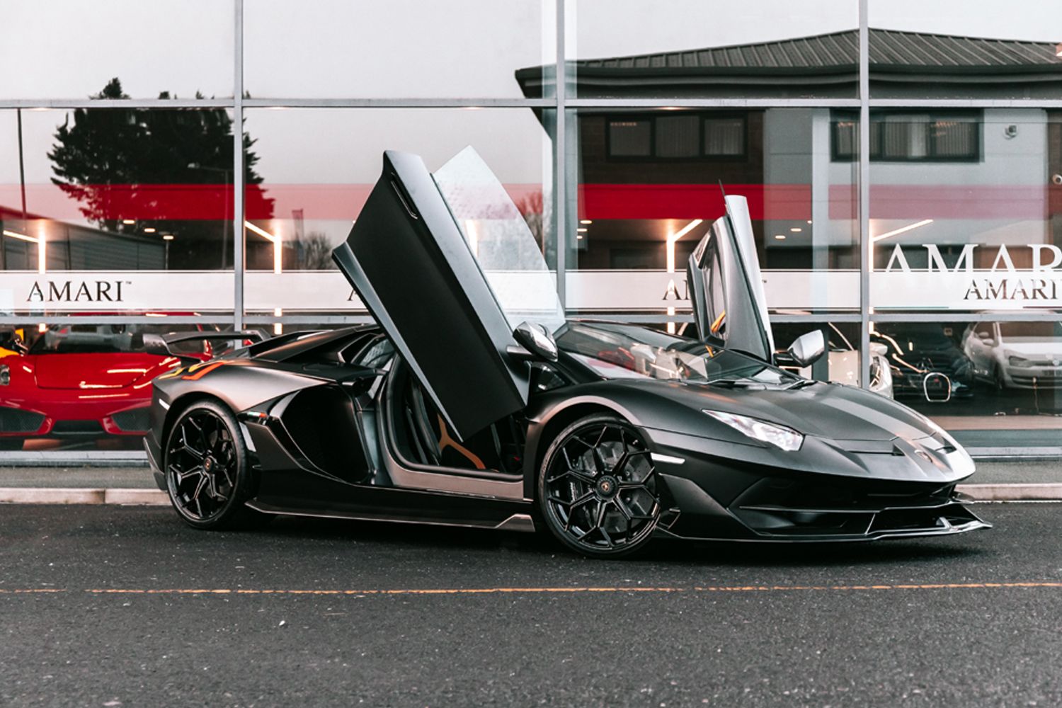 LAMBORGHINI AVENTADOR COUPE 6.5 LP 770-4 SVJ 2DR SEMI AUTOMATIC
