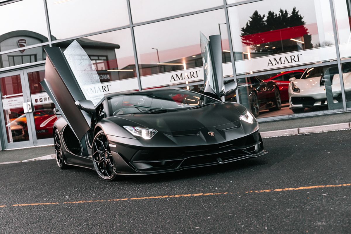 LAMBORGHINI AVENTADOR COUPE 6.5 LP 770-4 SVJ 2DR SEMI AUTOMATIC