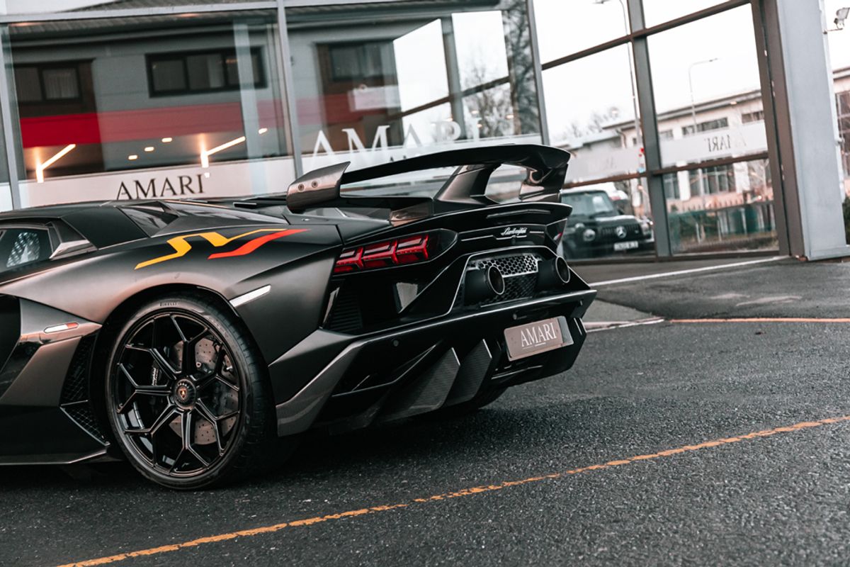 LAMBORGHINI AVENTADOR COUPE 6.5 LP 770-4 SVJ 2DR SEMI AUTOMATIC