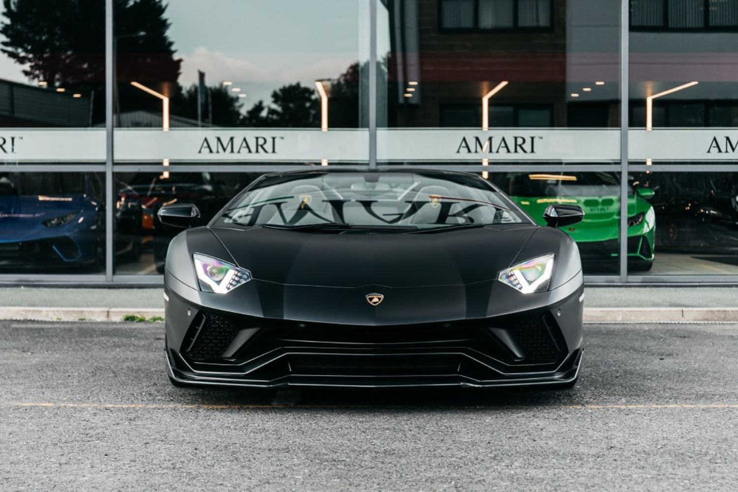 LAMBORGHINI AVENTADOR CONVERTIBLE 6.5 LP 740-4 S ROADSTER 2DR SEMI AUTOMATIC