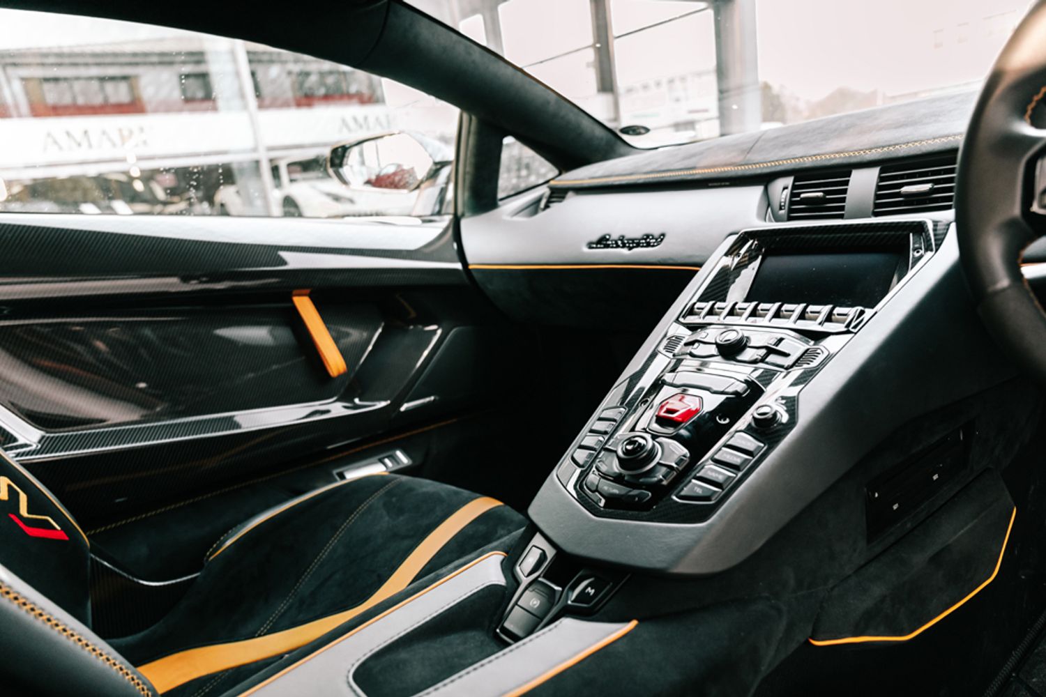 LAMBORGHINI AVENTADOR COUPE 6.5 LP 770-4 SVJ 2DR SEMI AUTOMATIC