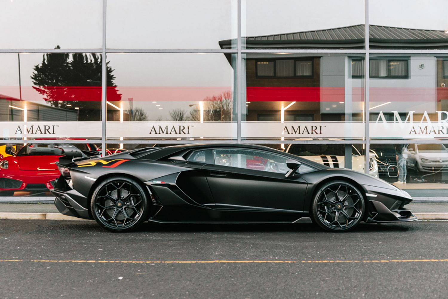 LAMBORGHINI AVENTADOR COUPE 6.5 LP 770-4 SVJ 2DR SEMI AUTOMATIC
