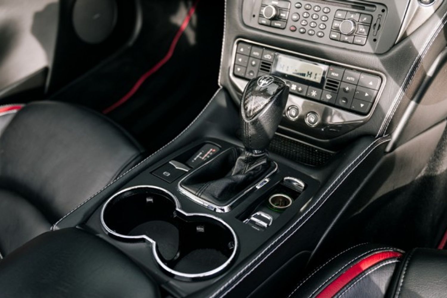 MASERATI GRANCABRIO CONVERTIBLE 4.7 GRANCABRIO MC 2DR AUTOMATIC