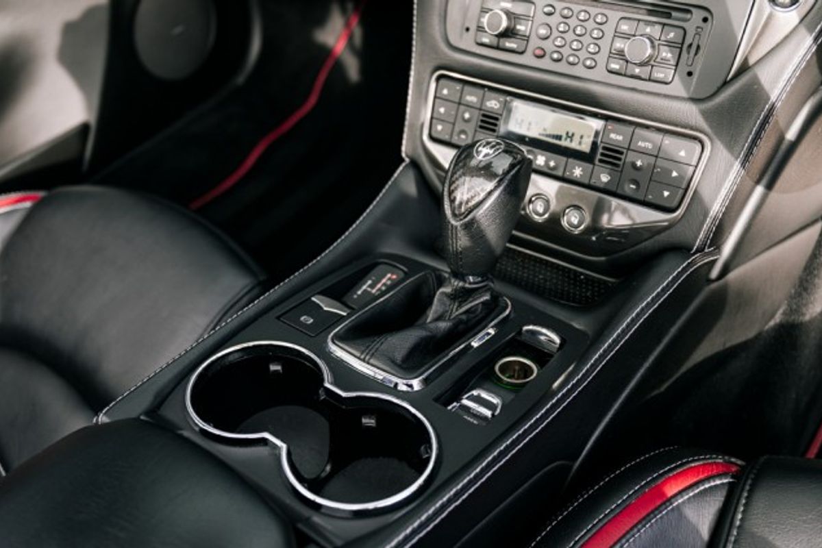 MASERATI GRANCABRIO CONVERTIBLE 4.7 GRANCABRIO MC 2DR AUTOMATIC
