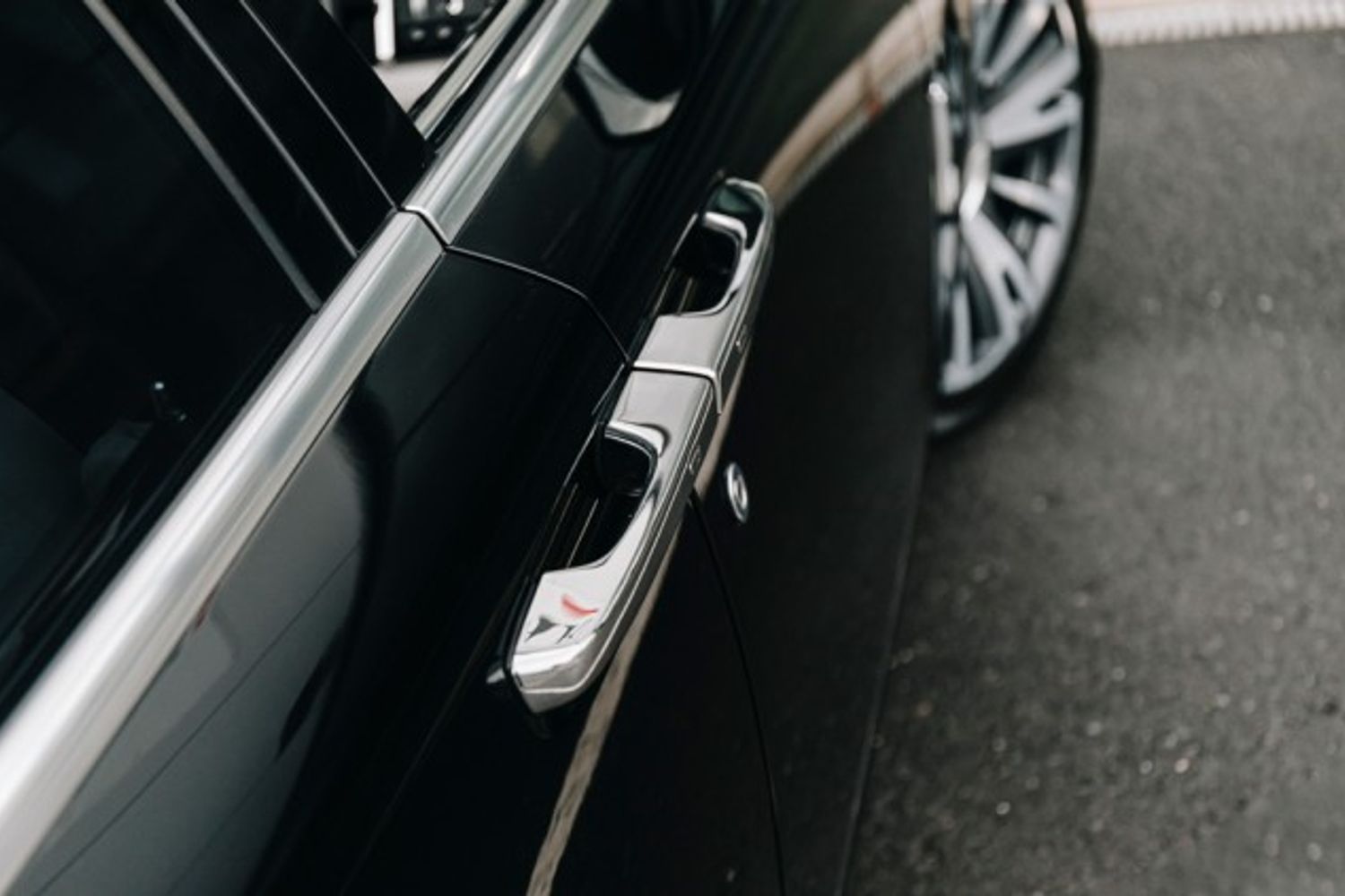 ROLLS-ROYCE GHOST SALOON 6.6 V12 EWB 4DR AUTOMATIC