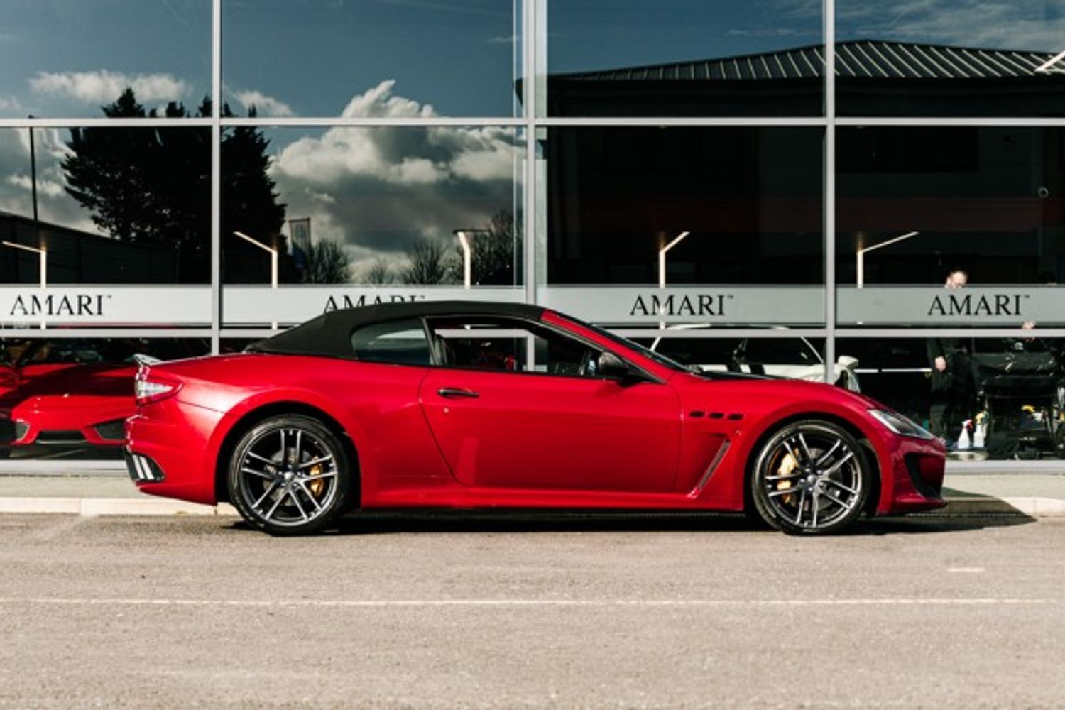 MASERATI GRANCABRIO CONVERTIBLE 4.7 GRANCABRIO MC 2DR AUTOMATIC