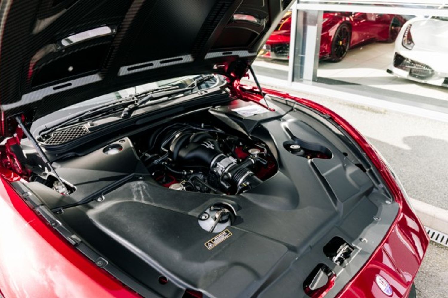 MASERATI GRANCABRIO CONVERTIBLE 4.7 GRANCABRIO MC 2DR AUTOMATIC