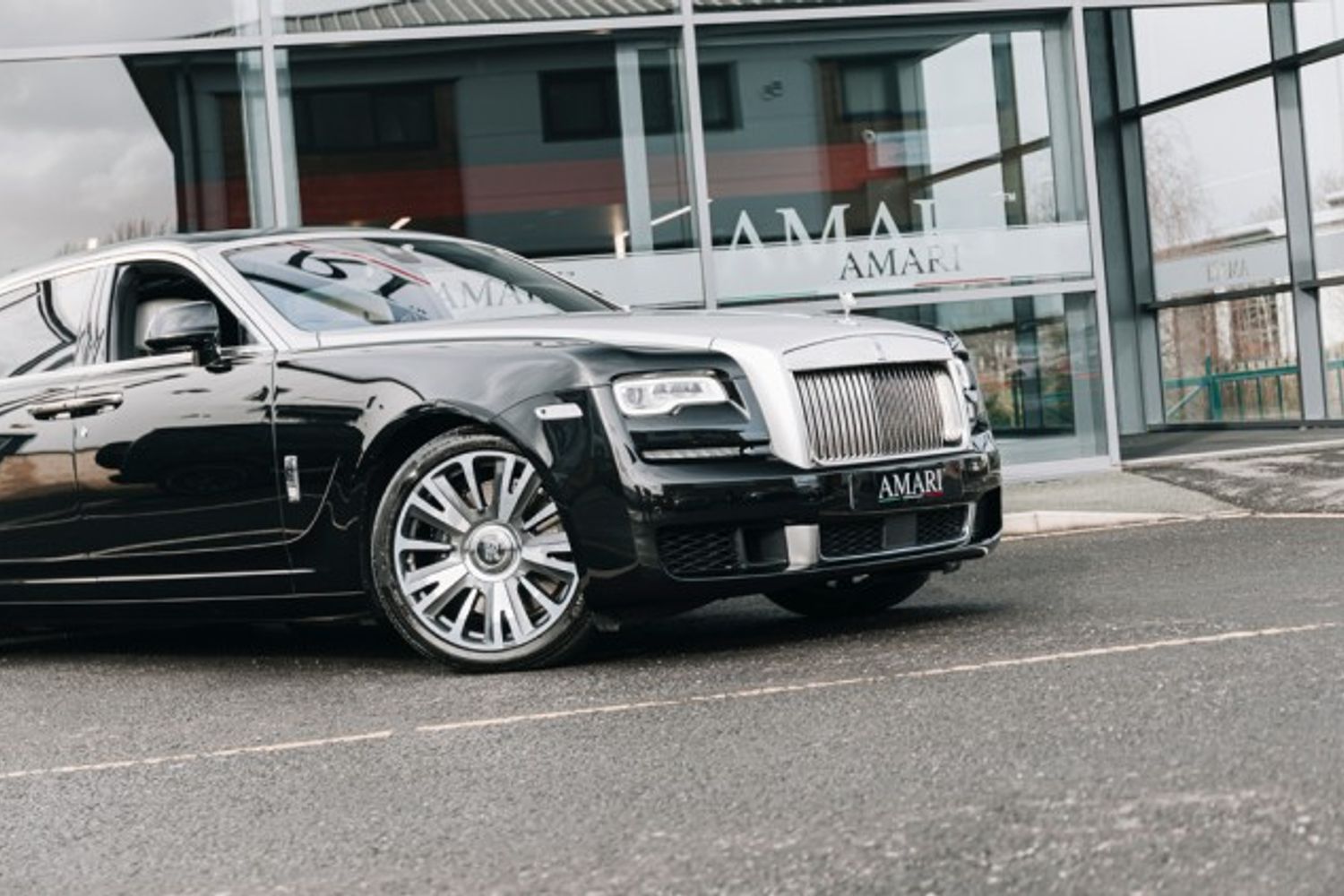 ROLLS-ROYCE GHOST SALOON 6.6 V12 EWB 4DR AUTOMATIC