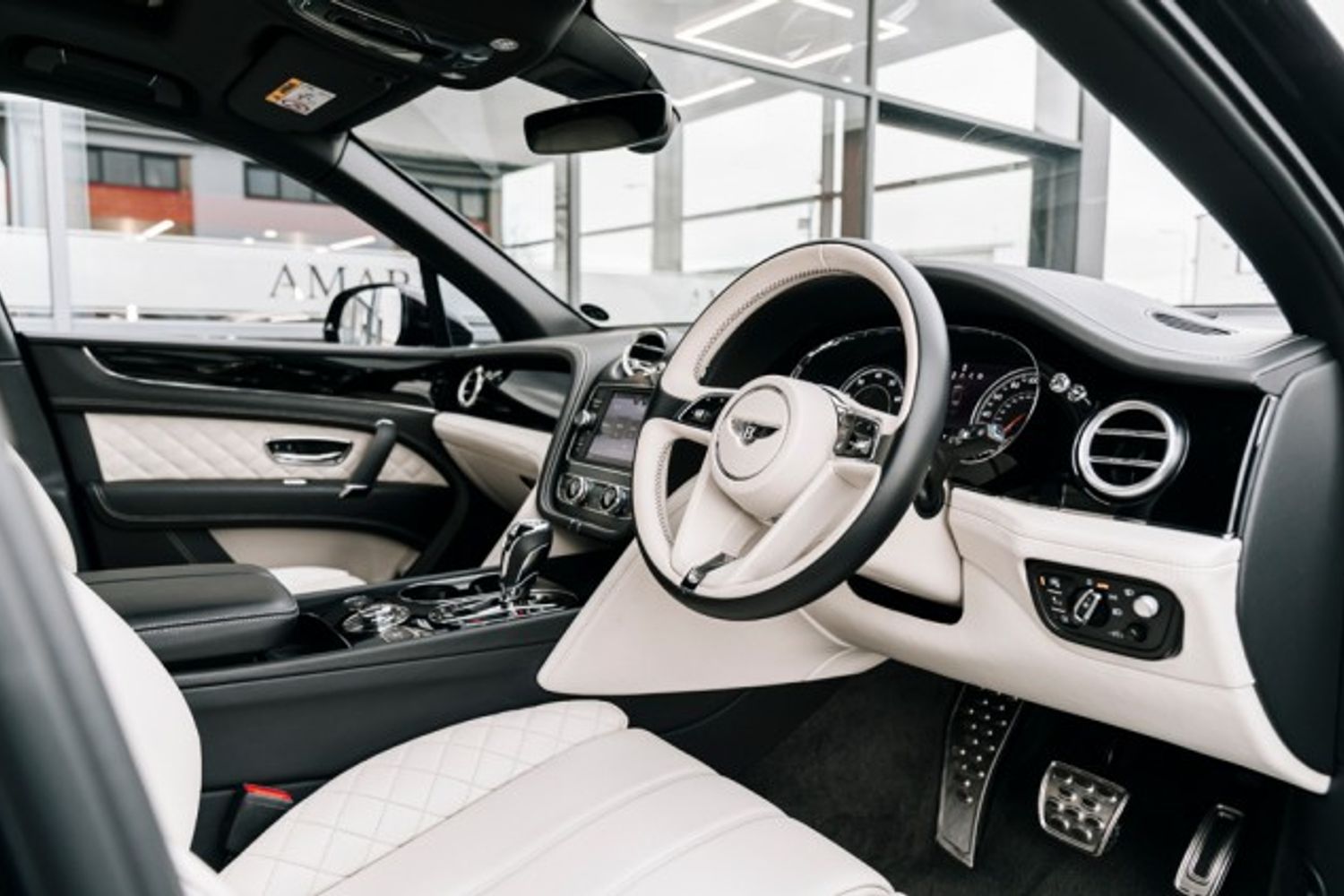 BENTLEY BENTAYGA ESTATE 4.0 V8 5DR AUTOMATIC