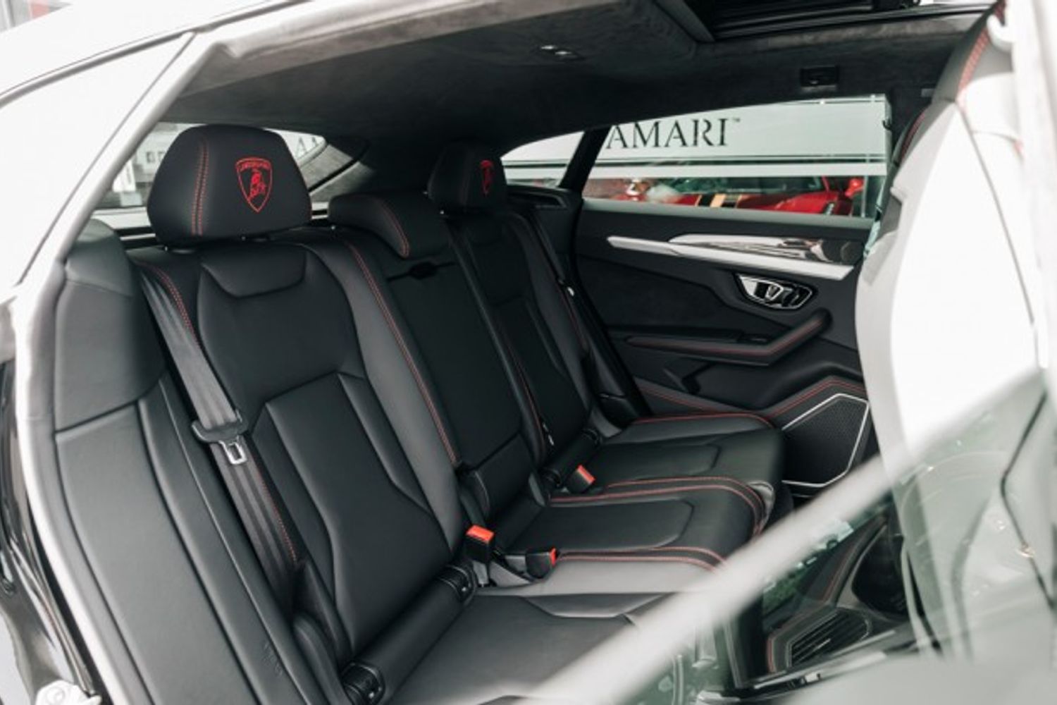 LAMBORGHINI URUS ESTATE 4.0 V8 5DR AUTOMATIC