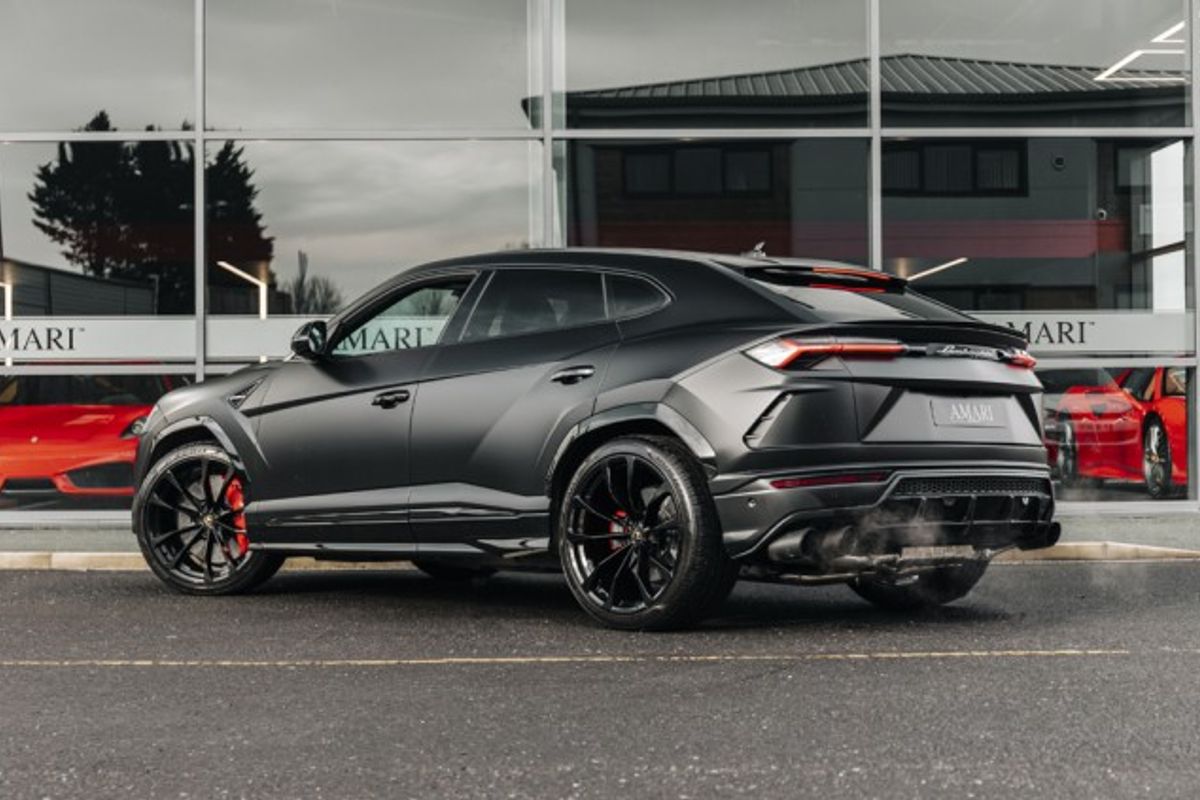 LAMBORGHINI URUS ESTATE 4.0 V8 5DR AUTOMATIC