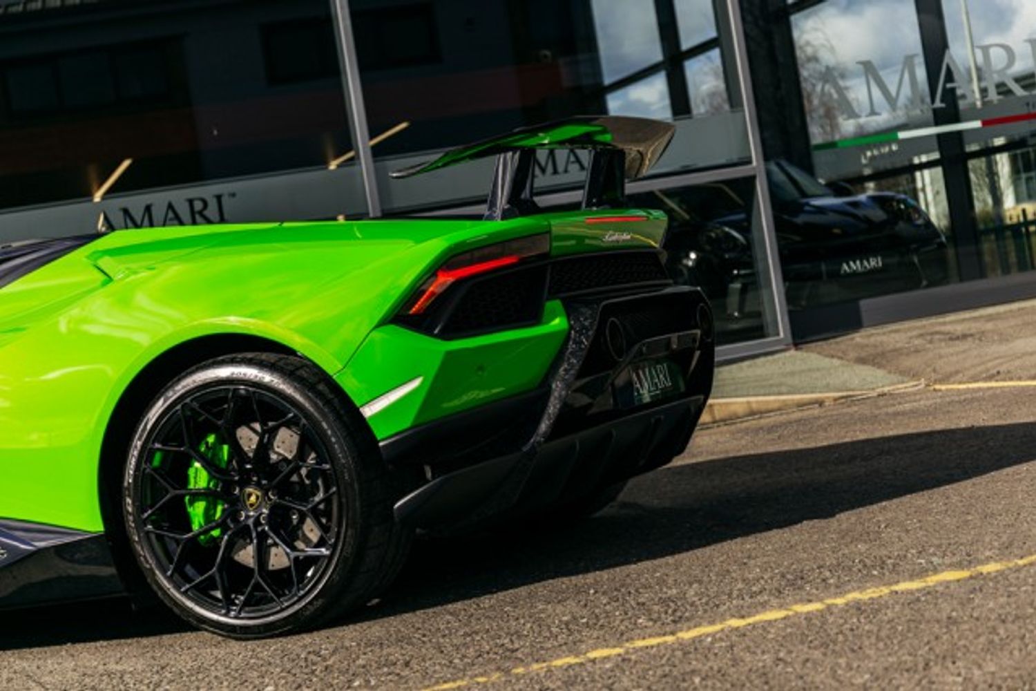 LAMBORGHINI HURACAN SPYDER 5.2 LP 640-4 PERFORMANTE SPYDER 2DR SEMI AUTOMATIC