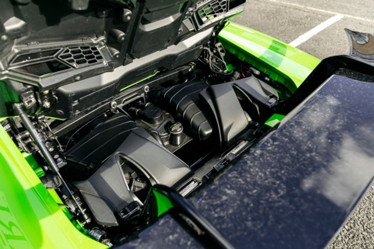 LAMBORGHINI HURACAN SPYDER 5.2 LP 640-4 PERFORMANTE SPYDER 2DR SEMI AUTOMATIC