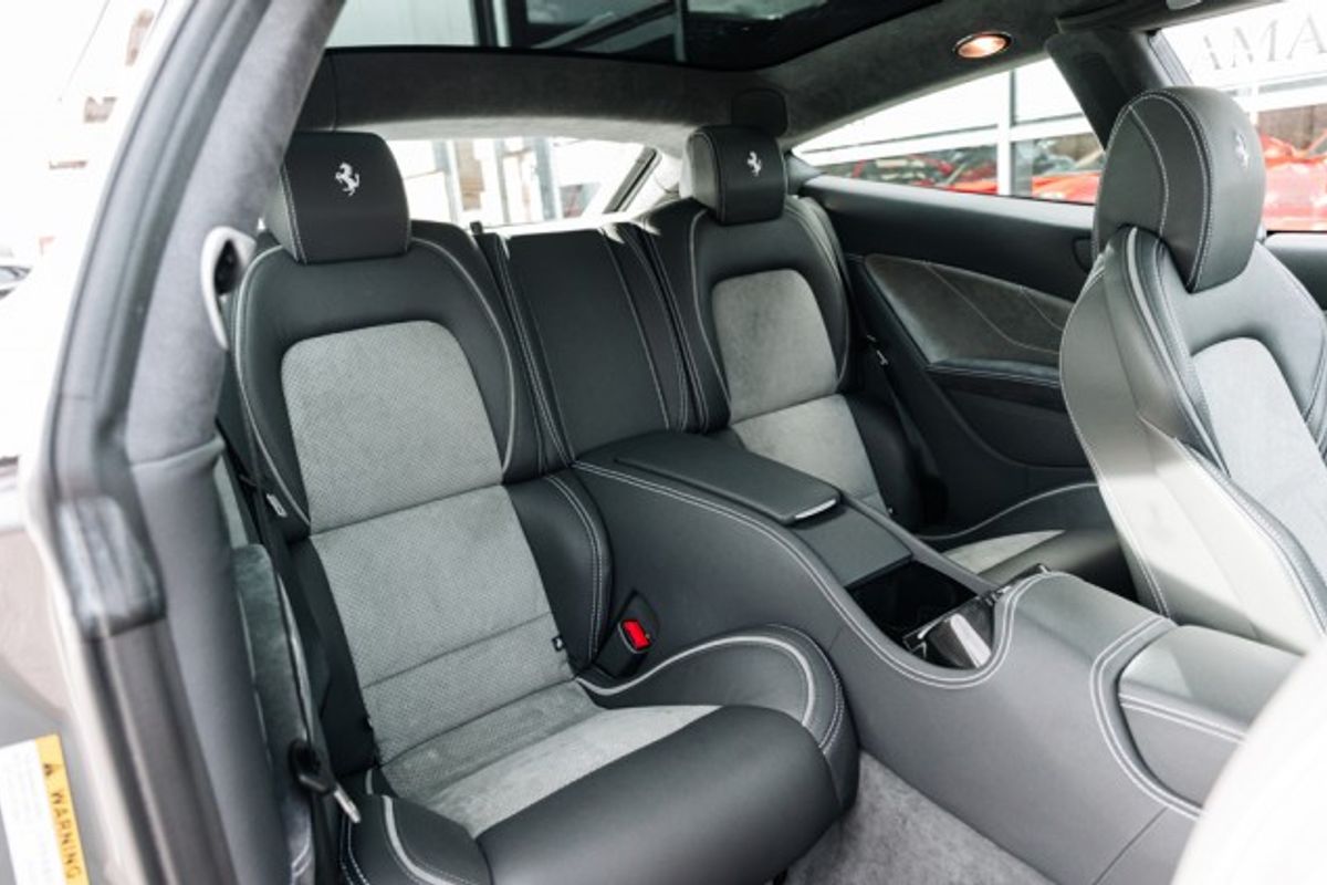 FERRARI FF HATCHBACK 6.3 V12 3DR