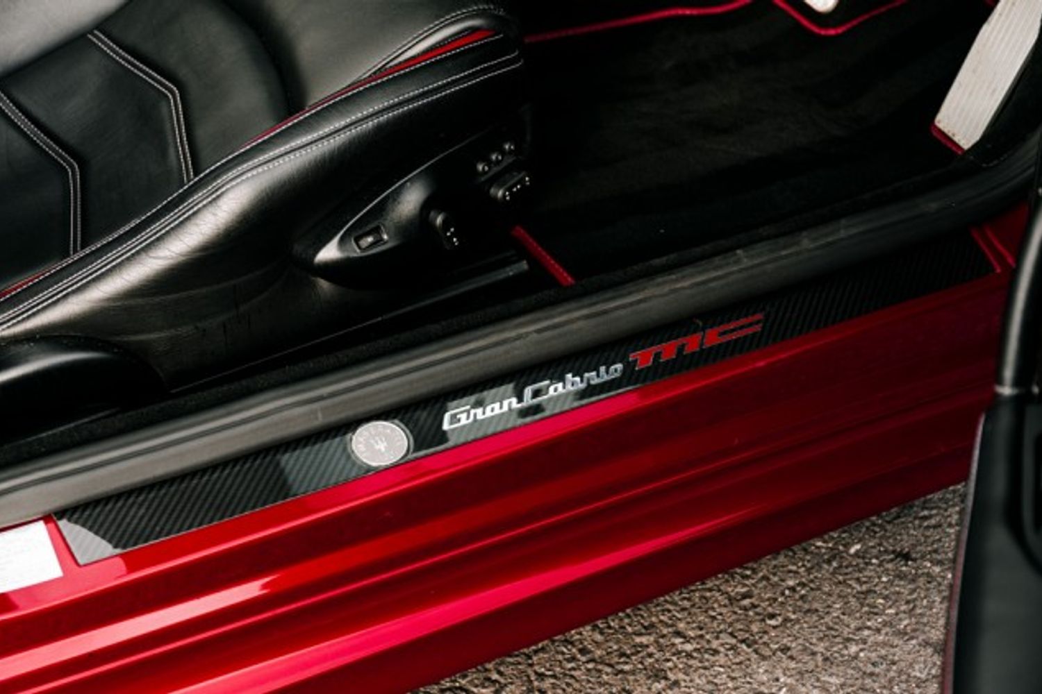 MASERATI GRANCABRIO CONVERTIBLE 4.7 GRANCABRIO MC 2DR AUTOMATIC