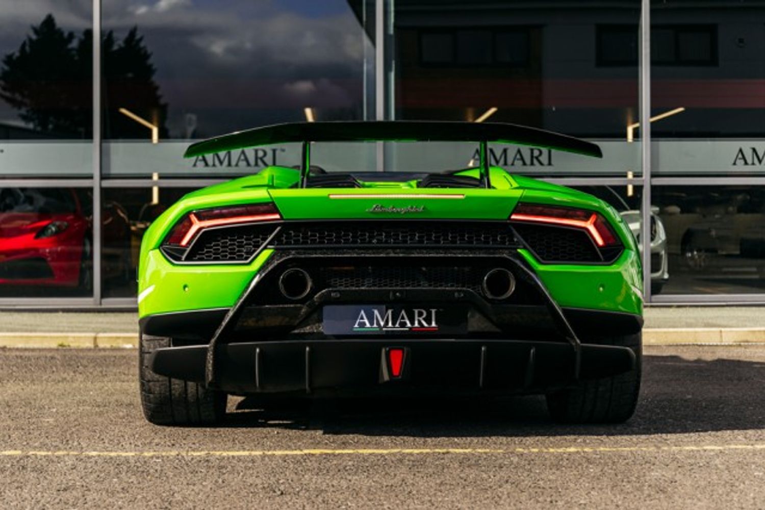 LAMBORGHINI HURACAN SPYDER 5.2 LP 640-4 PERFORMANTE SPYDER 2DR SEMI AUTOMATIC