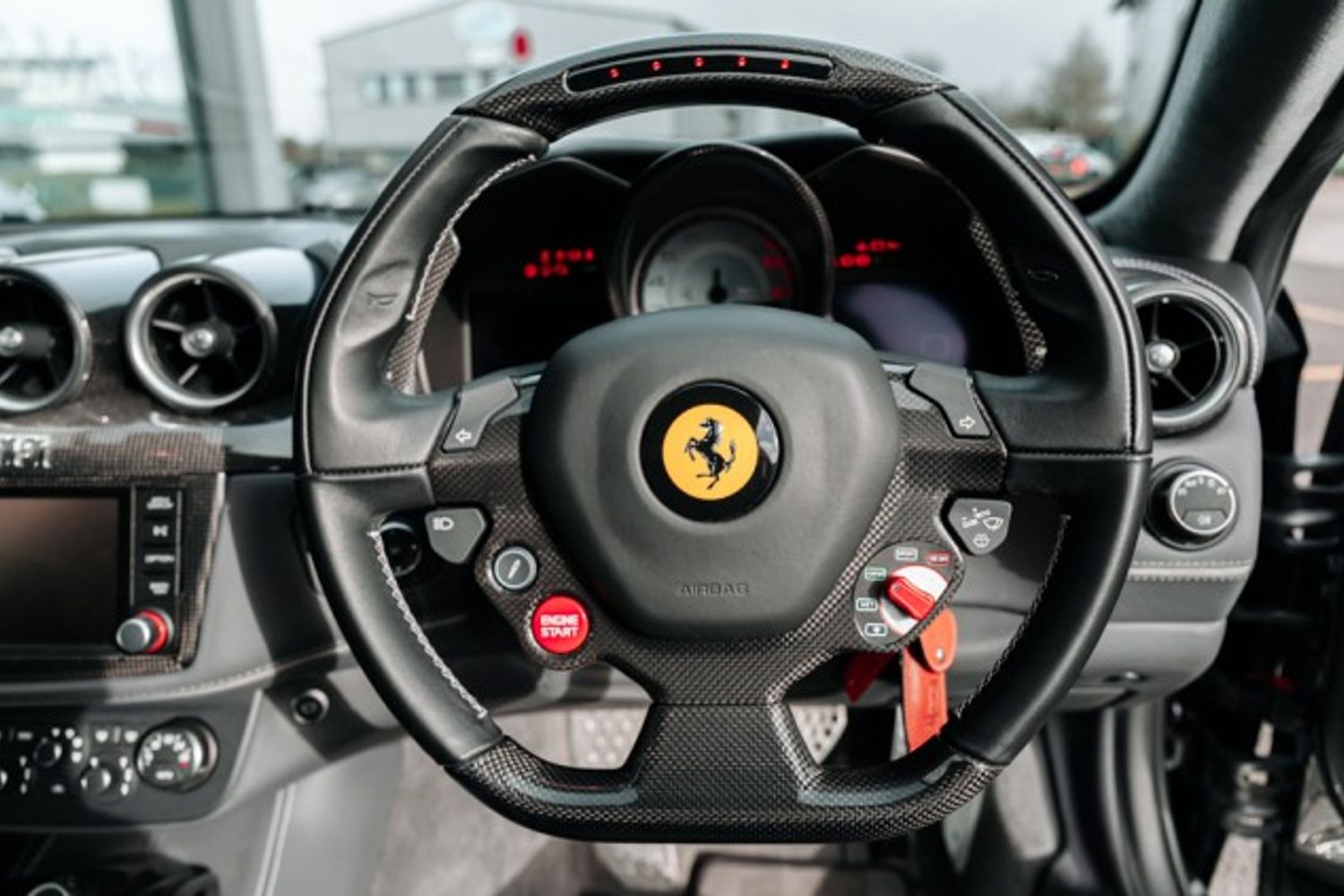 FERRARI FF HATCHBACK 6.3 V12 3DR