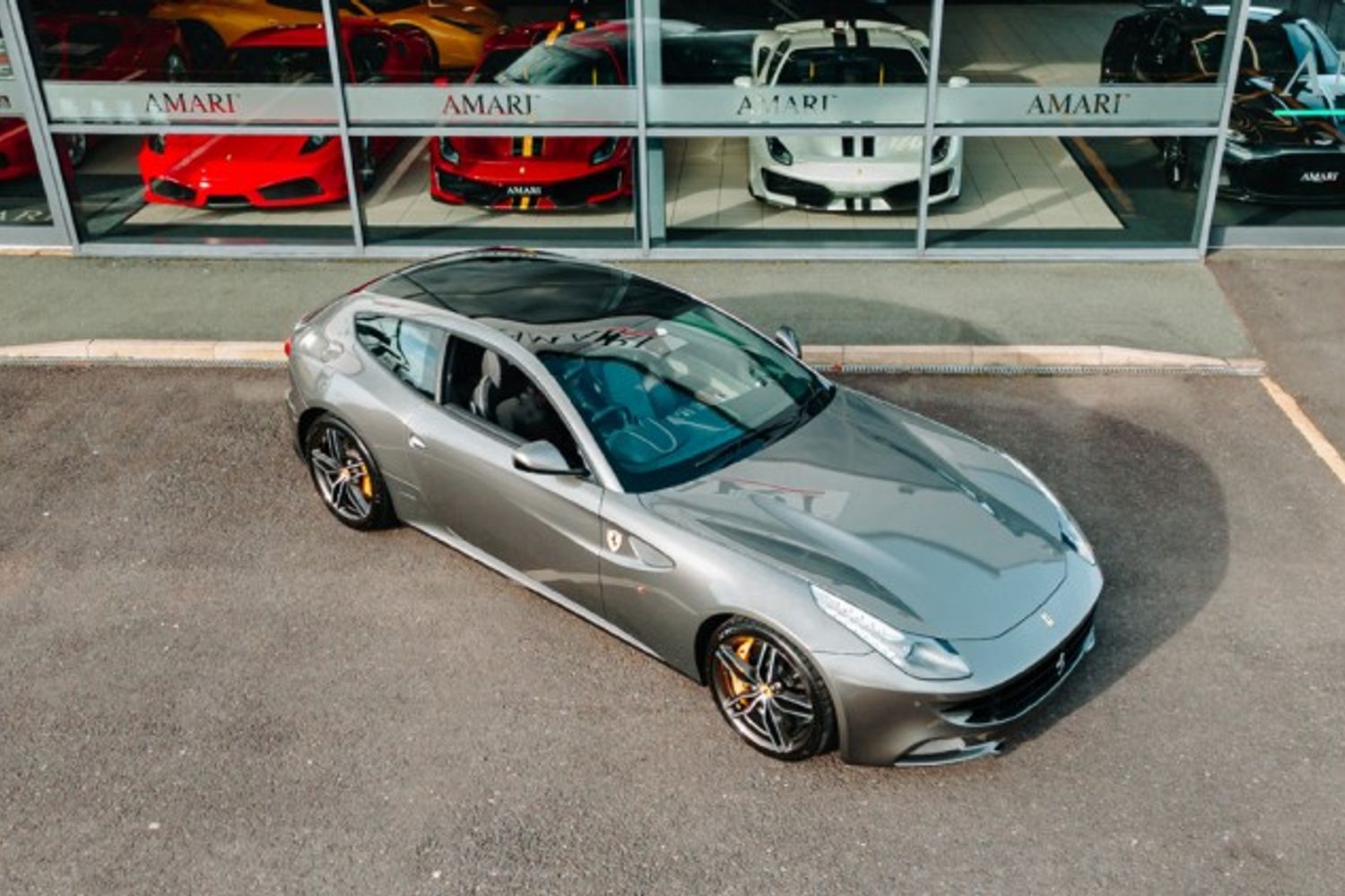 FERRARI FF HATCHBACK 6.3 V12 3DR