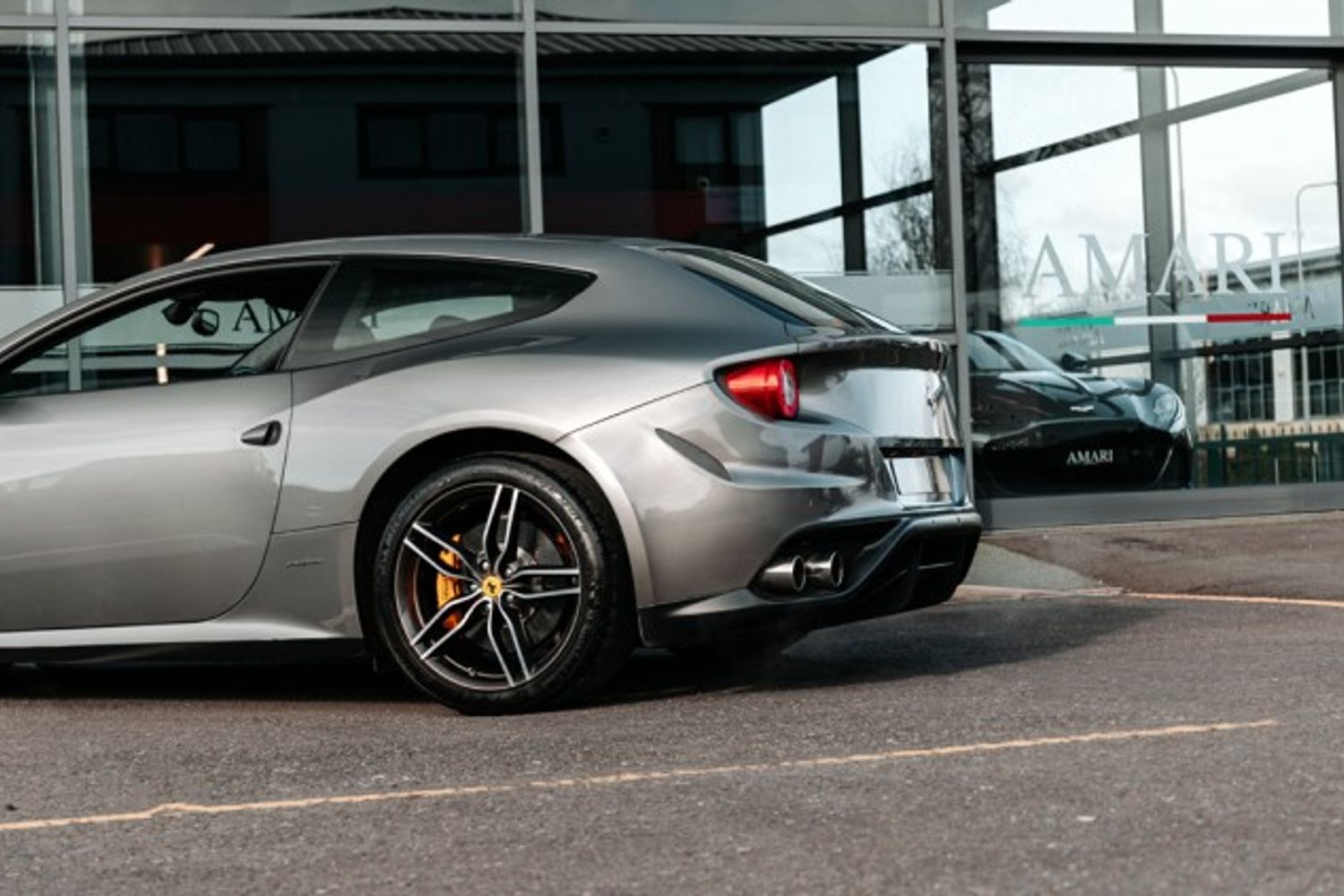 FERRARI FF HATCHBACK 6.3 V12 3DR