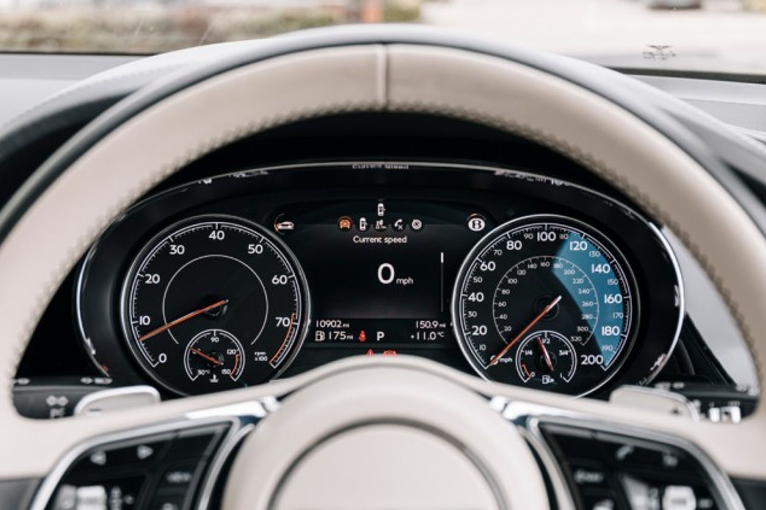 BENTLEY BENTAYGA ESTATE 4.0 V8 5DR AUTOMATIC