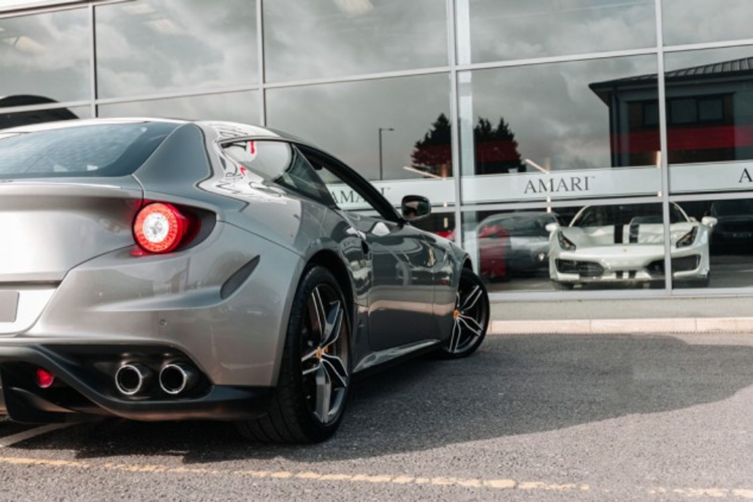 FERRARI FF HATCHBACK 6.3 V12 3DR