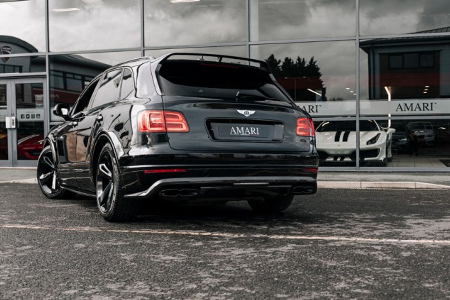 BENTLEY BENTAYGA ESTATE 4.0 V8 5DR AUTOMATIC