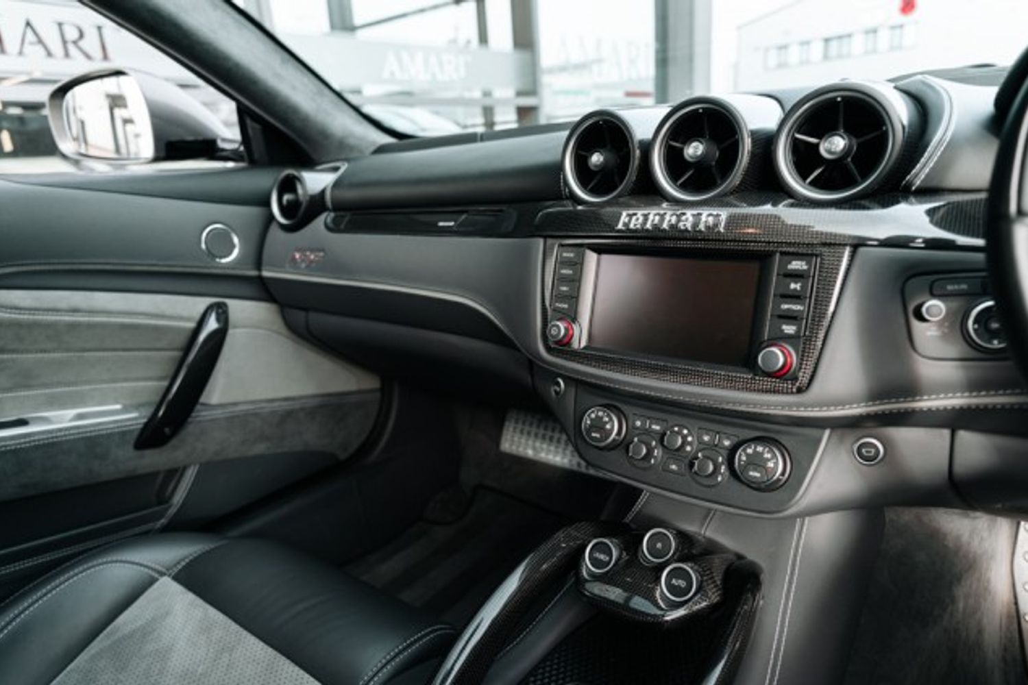 FERRARI FF HATCHBACK 6.3 V12 3DR