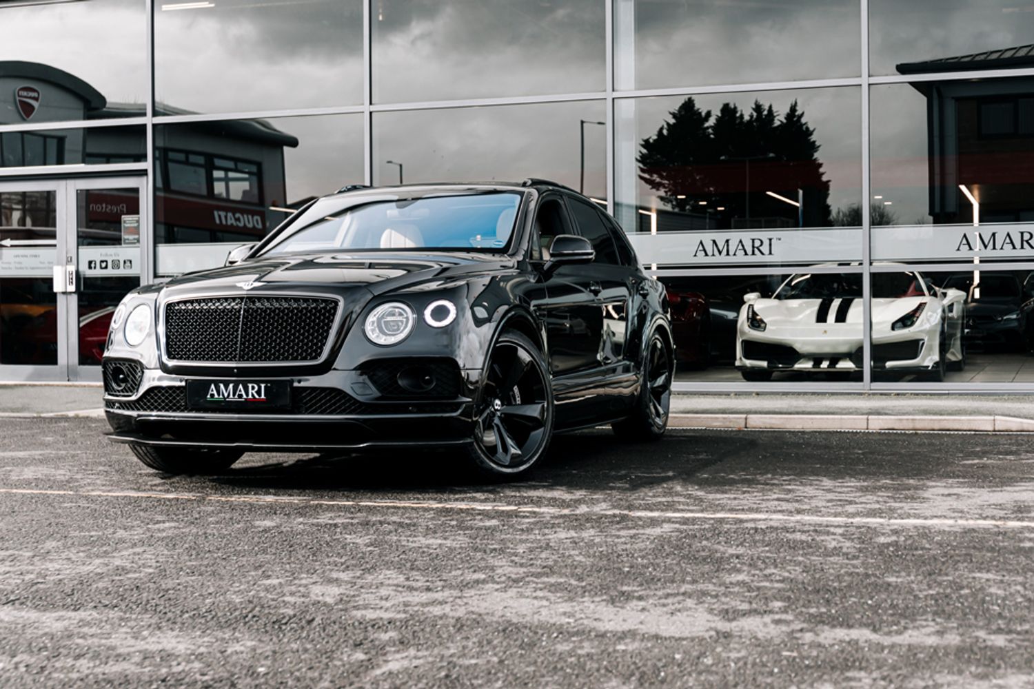 BENTLEY BENTAYGA ESTATE 4.0 V8 5DR AUTOMATIC