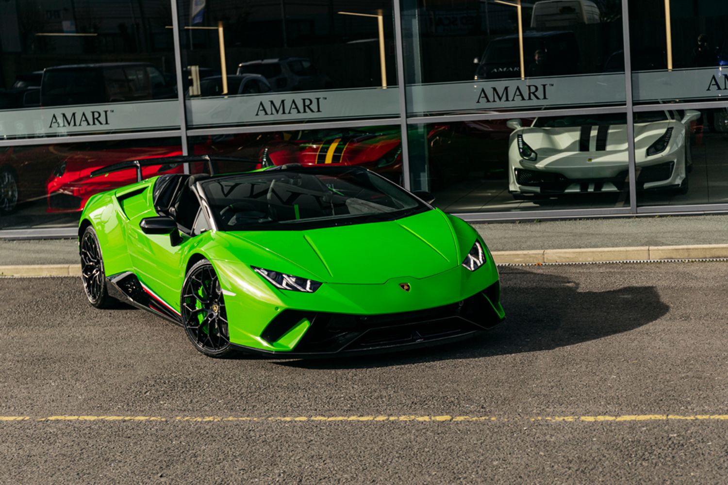 LAMBORGHINI HURACAN SPYDER 5.2 LP 640-4 PERFORMANTE SPYDER 2DR SEMI AUTOMATIC