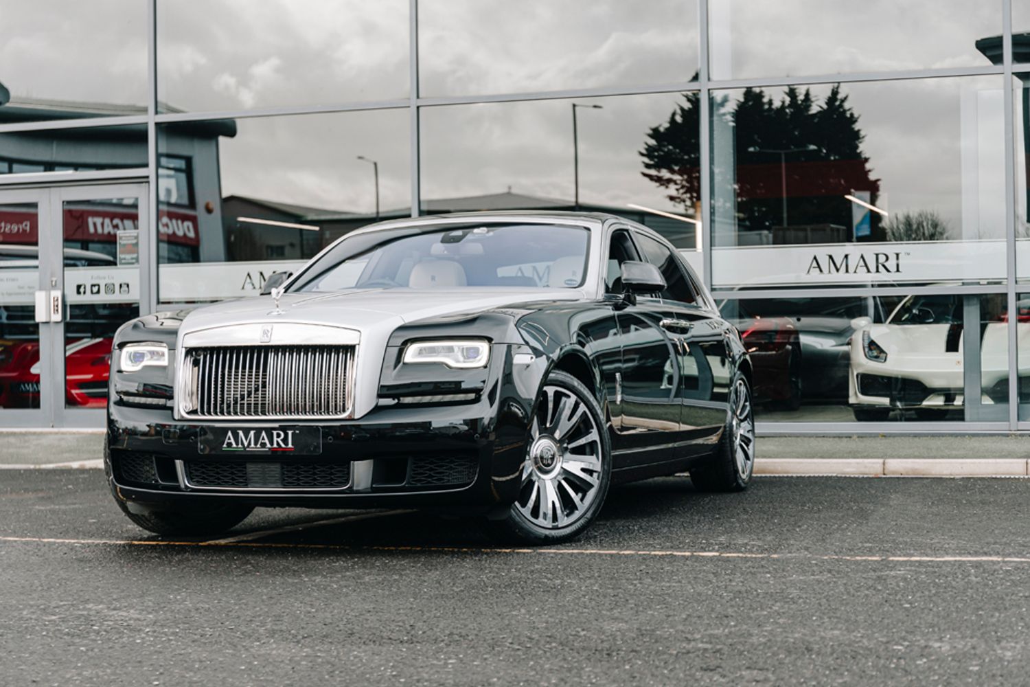 ROLLS-ROYCE GHOST SALOON 6.6 V12 EWB 4DR AUTOMATIC