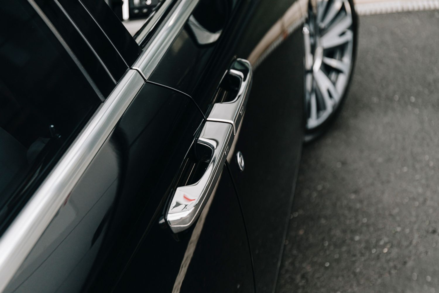 ROLLS-ROYCE GHOST SALOON 6.6 V12 EWB 4DR AUTOMATIC