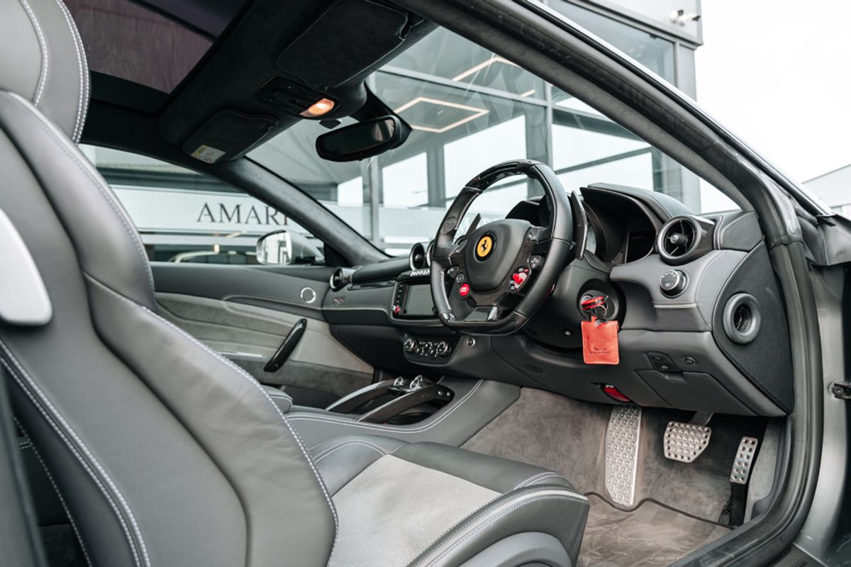 FERRARI FF HATCHBACK 6.3 V12 3DR