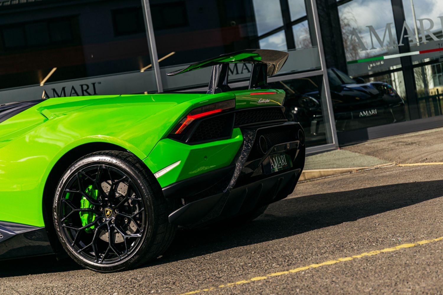 LAMBORGHINI HURACAN SPYDER 5.2 LP 640-4 PERFORMANTE SPYDER 2DR SEMI AUTOMATIC