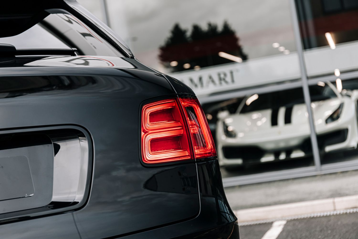 BENTLEY BENTAYGA ESTATE 4.0 V8 5DR AUTOMATIC