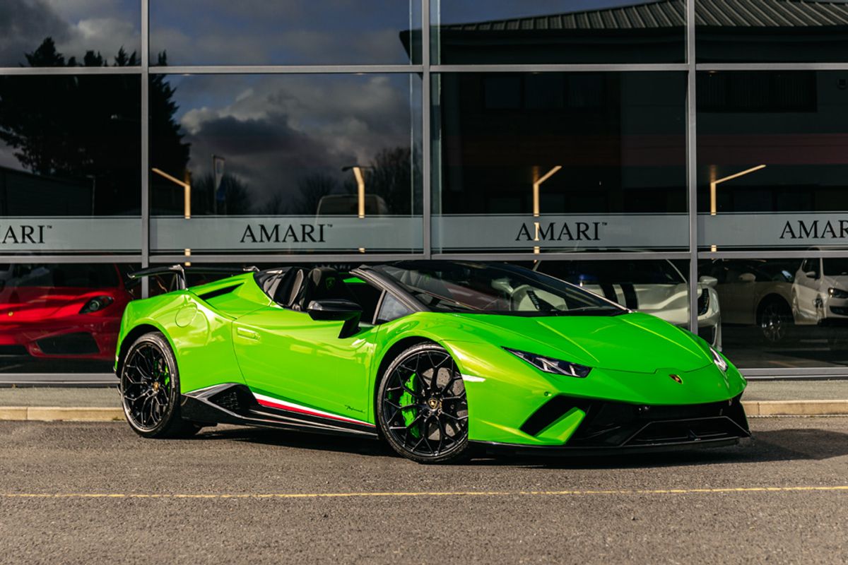 LAMBORGHINI HURACAN SPYDER 5.2 LP 640-4 PERFORMANTE SPYDER 2DR SEMI AUTOMATIC