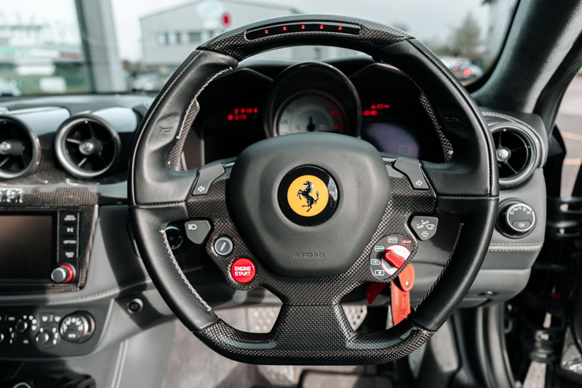 FERRARI FF HATCHBACK 6.3 V12 3DR