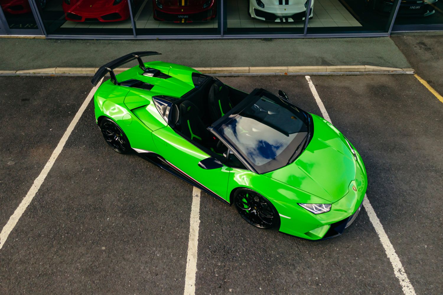 LAMBORGHINI HURACAN SPYDER 5.2 LP 640-4 PERFORMANTE SPYDER 2DR SEMI AUTOMATIC