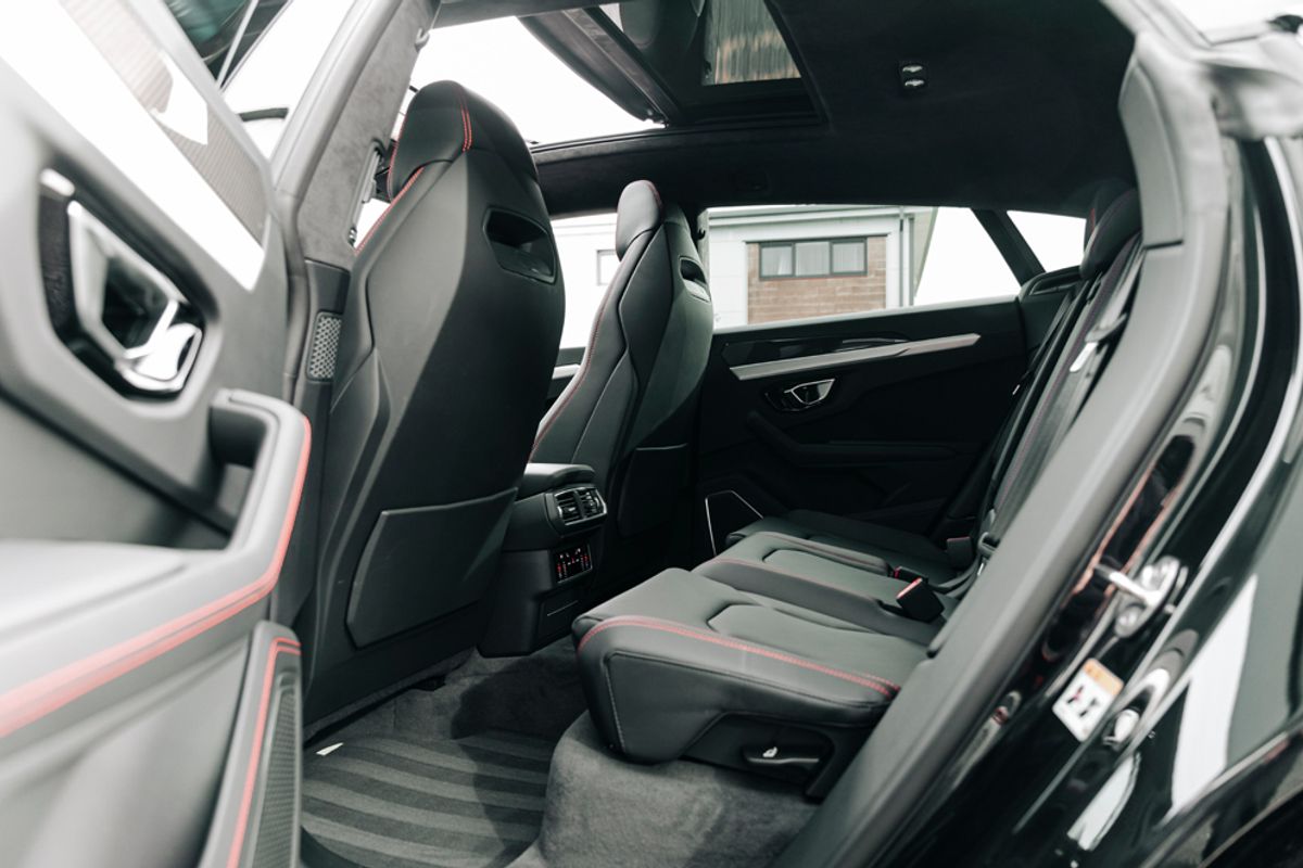 LAMBORGHINI URUS ESTATE 4.0 V8 5DR AUTOMATIC