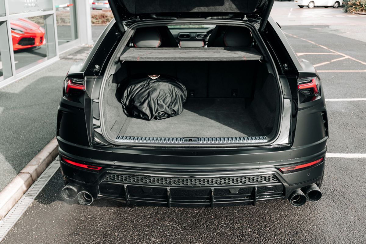 LAMBORGHINI URUS ESTATE 4.0 V8 5DR AUTOMATIC