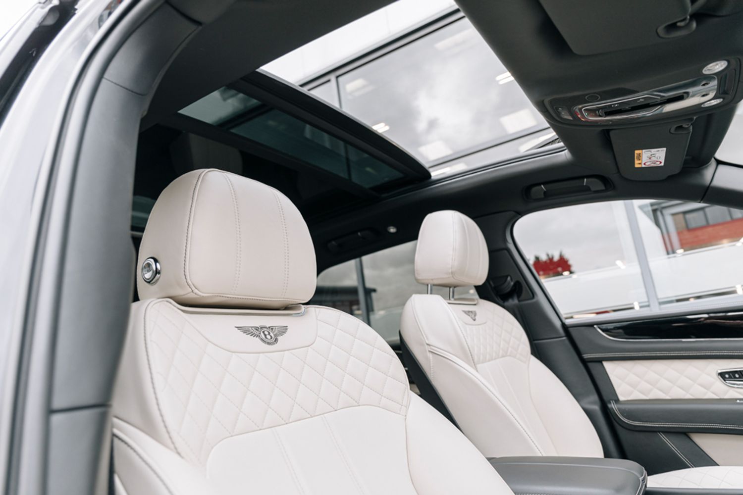 BENTLEY BENTAYGA ESTATE 4.0 V8 5DR AUTOMATIC