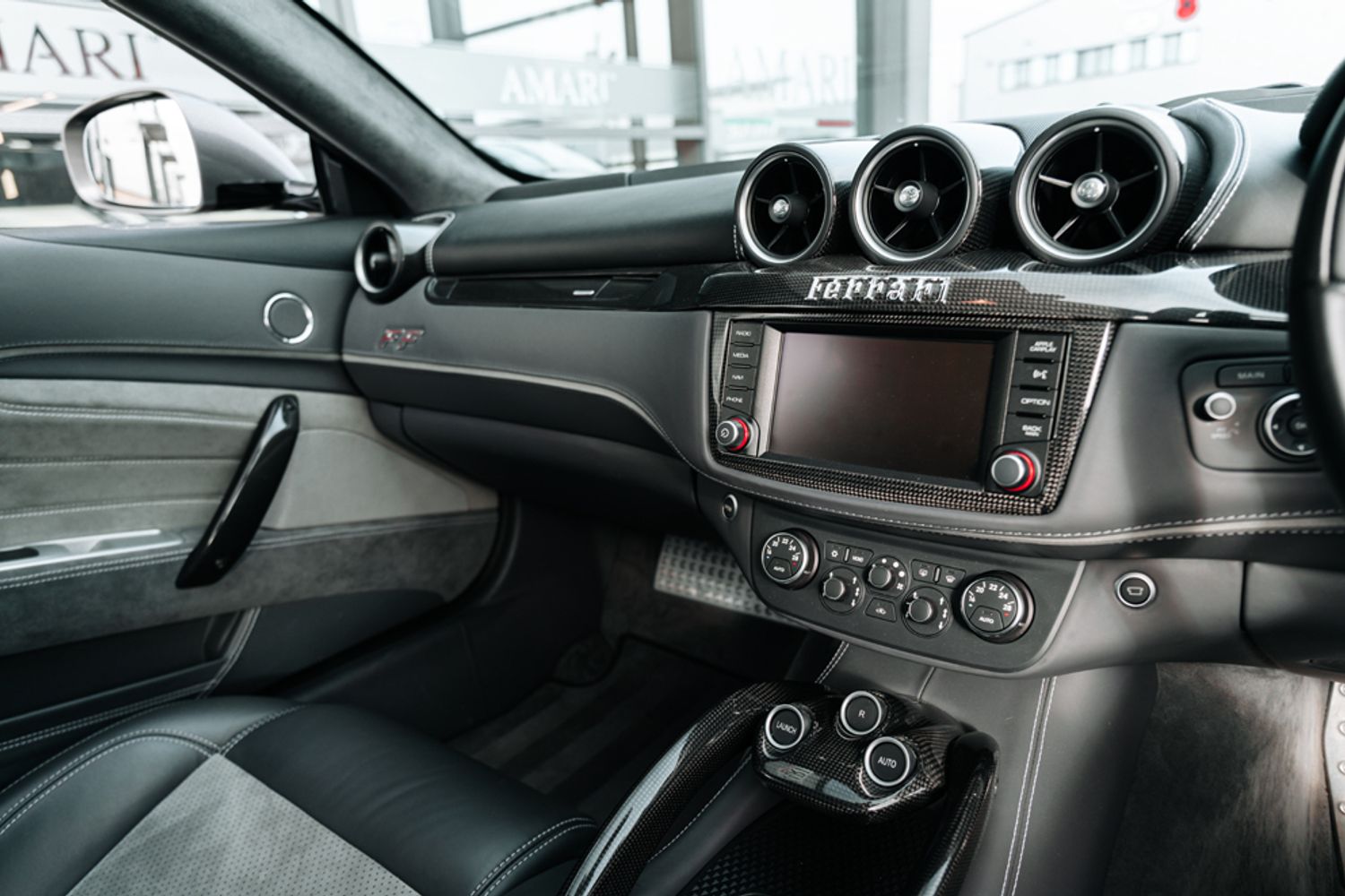 FERRARI FF HATCHBACK 6.3 V12 3DR