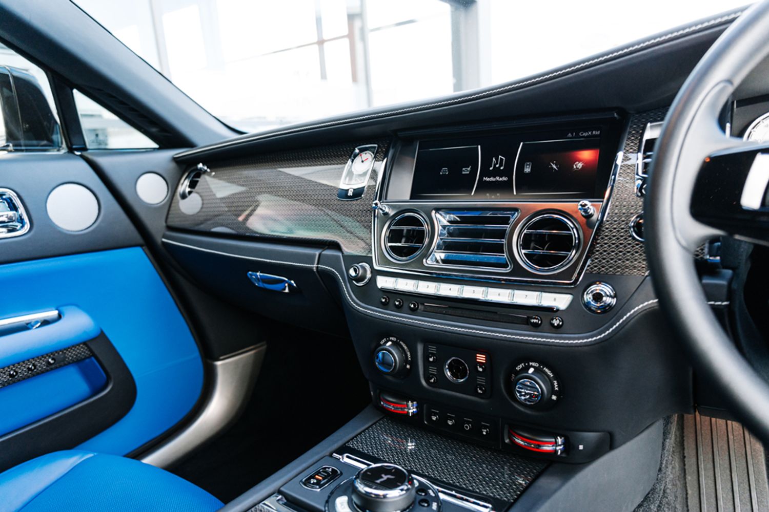 ROLLS-ROYCE WRAITH COUPE Black Badge 6.6 V12 2DR AUTOMATIC