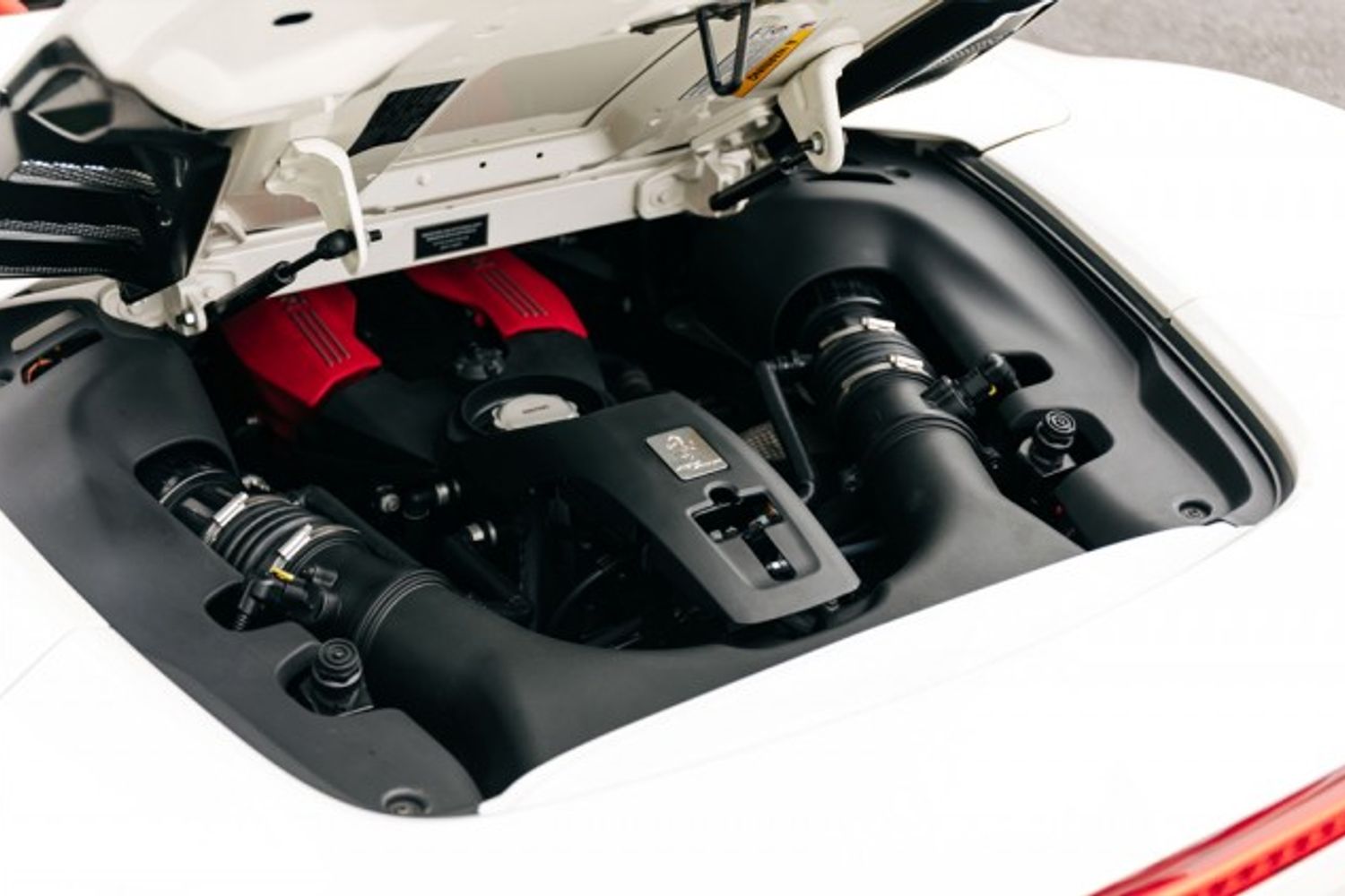 Ferrari 488 Spider 3.9