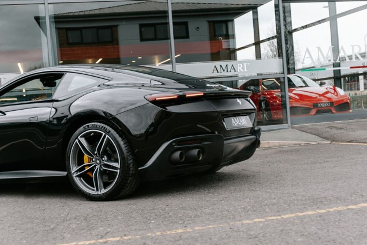FERRARI ROMA COUPE 3.9 BASE 2DR SEMI AUTOMATIC